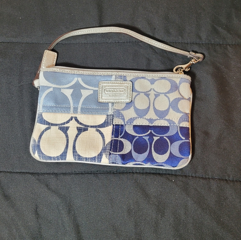 Coach wristlet purse